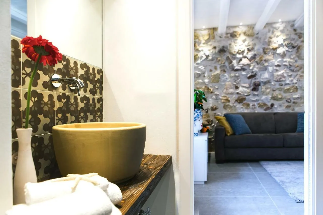 Appartamento Residenza Nereo Syracuse 0*,