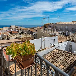  Appartamento Casa Di Eu - Sea View Ortigia Wifi